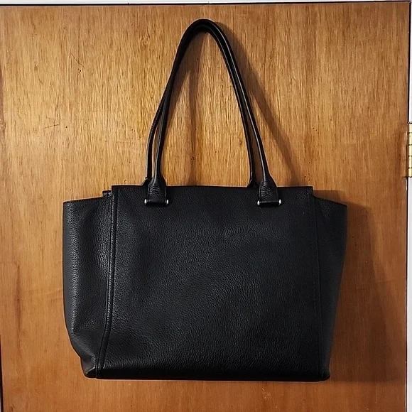 Kate Spade Designer Tote - Black w/ Tassels - Picture 4 of 10